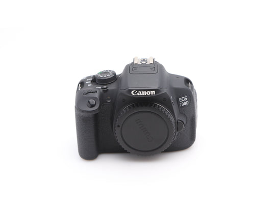 Used Canon EOS D700 Body Only