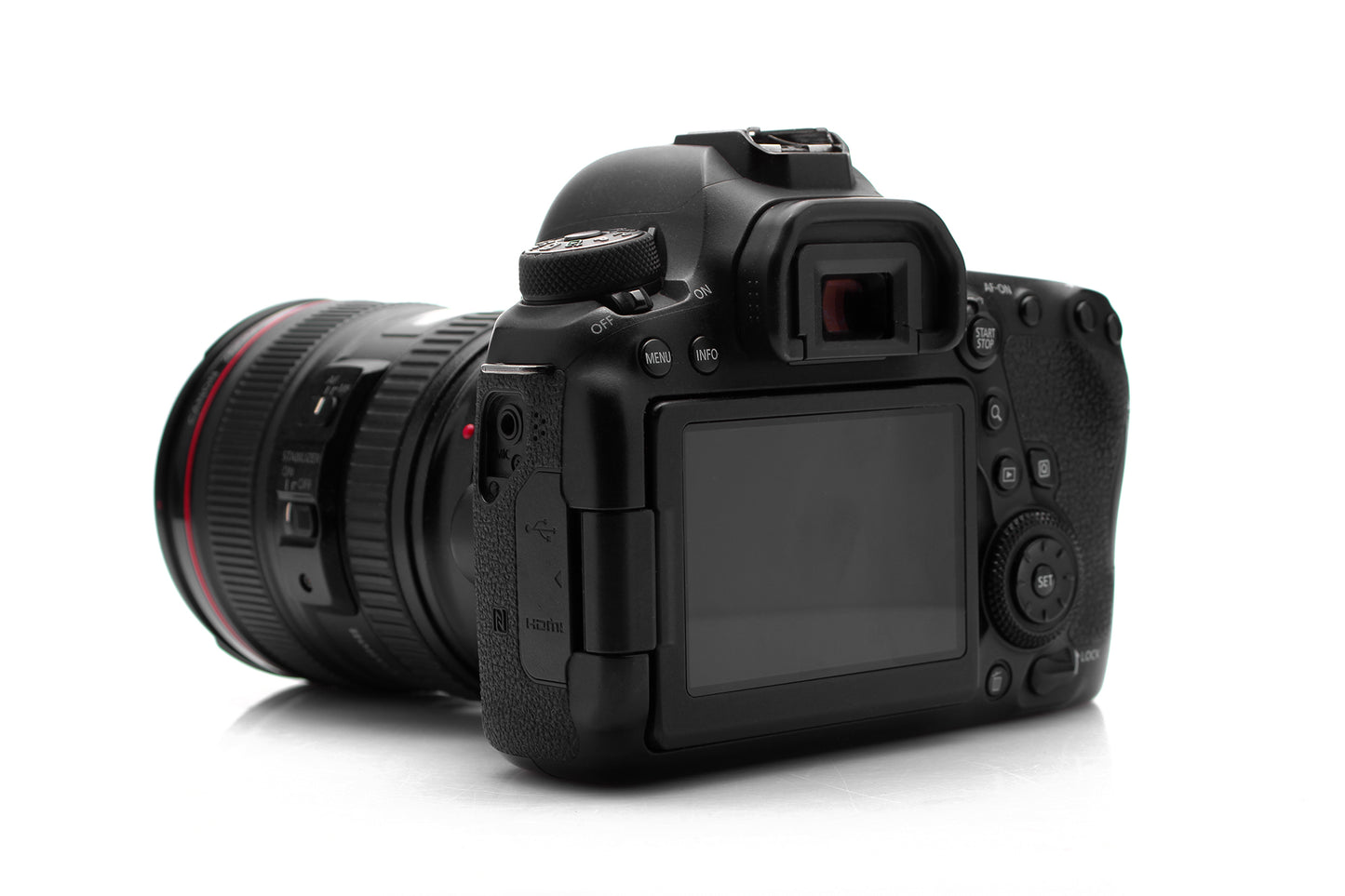 Canon 6D II 26.2 MP Camera With Canon EF 24-105mm F4 USM lens
