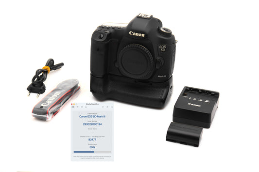 Used Canon 5D iii 22.3 MP Camera Body with Battery Grip