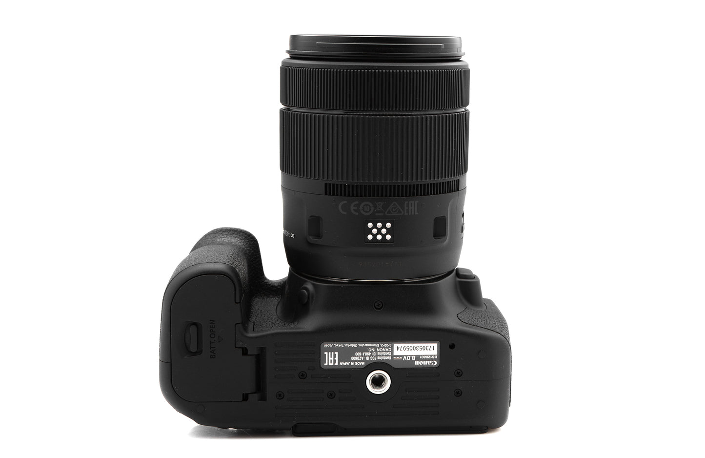 Used Canon 90D 32.5 Megapixel Camera with 18-135mm USM Lens