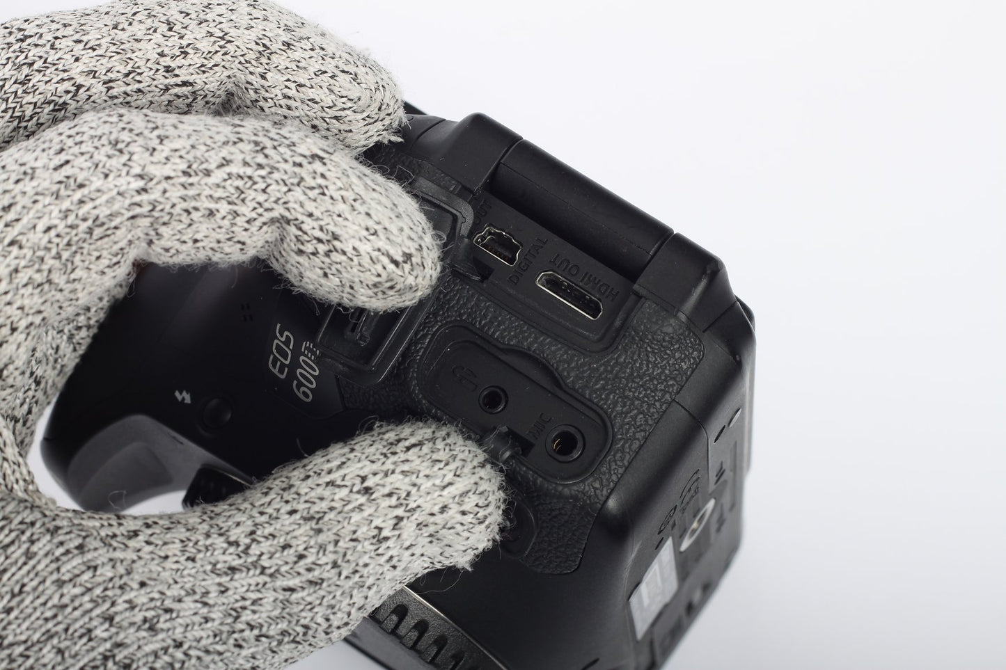 Used Canon 600D With 18-55mm Lens