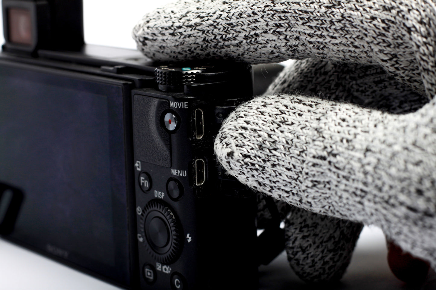 Used 1000fps / Sony RX100 IV CyberShot Camera