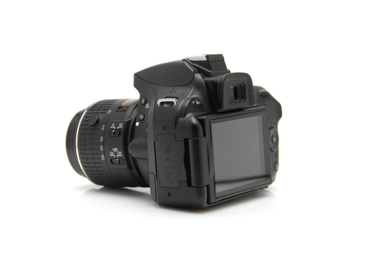 Used Nikon D5200 Camera With 18-55mm Lens