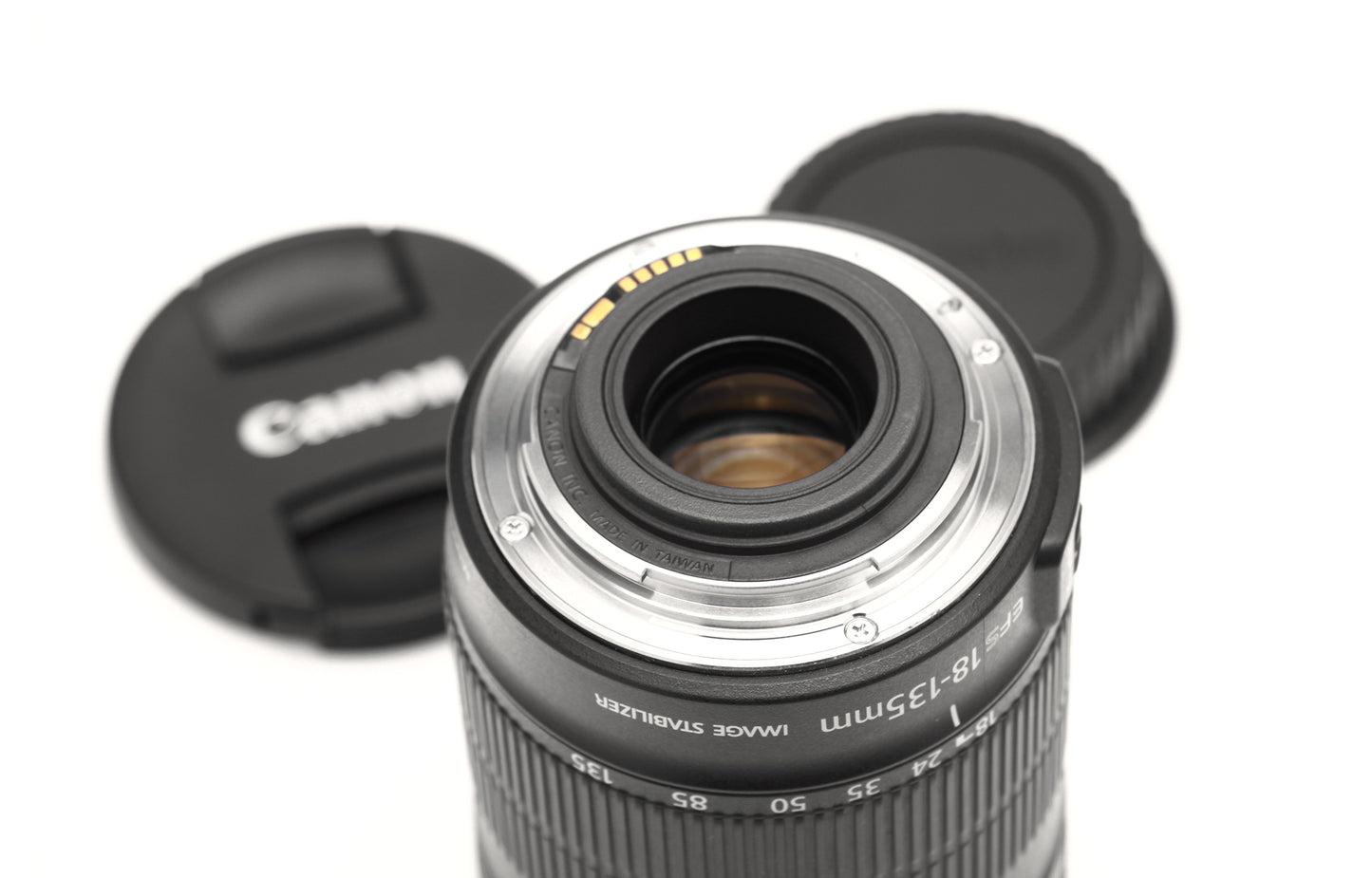 Used Canon EF-S 18-135mm IS F/3.5-5.6 Lens