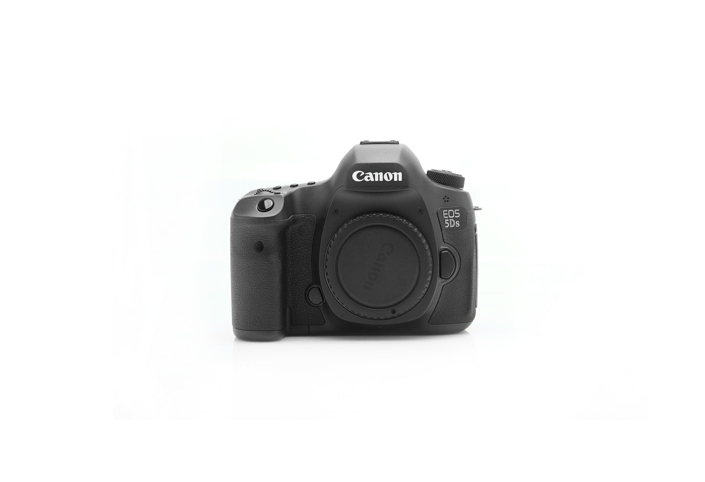 Used Canon 5DS 50.6 MP Body with BG-E11 Battery Grip