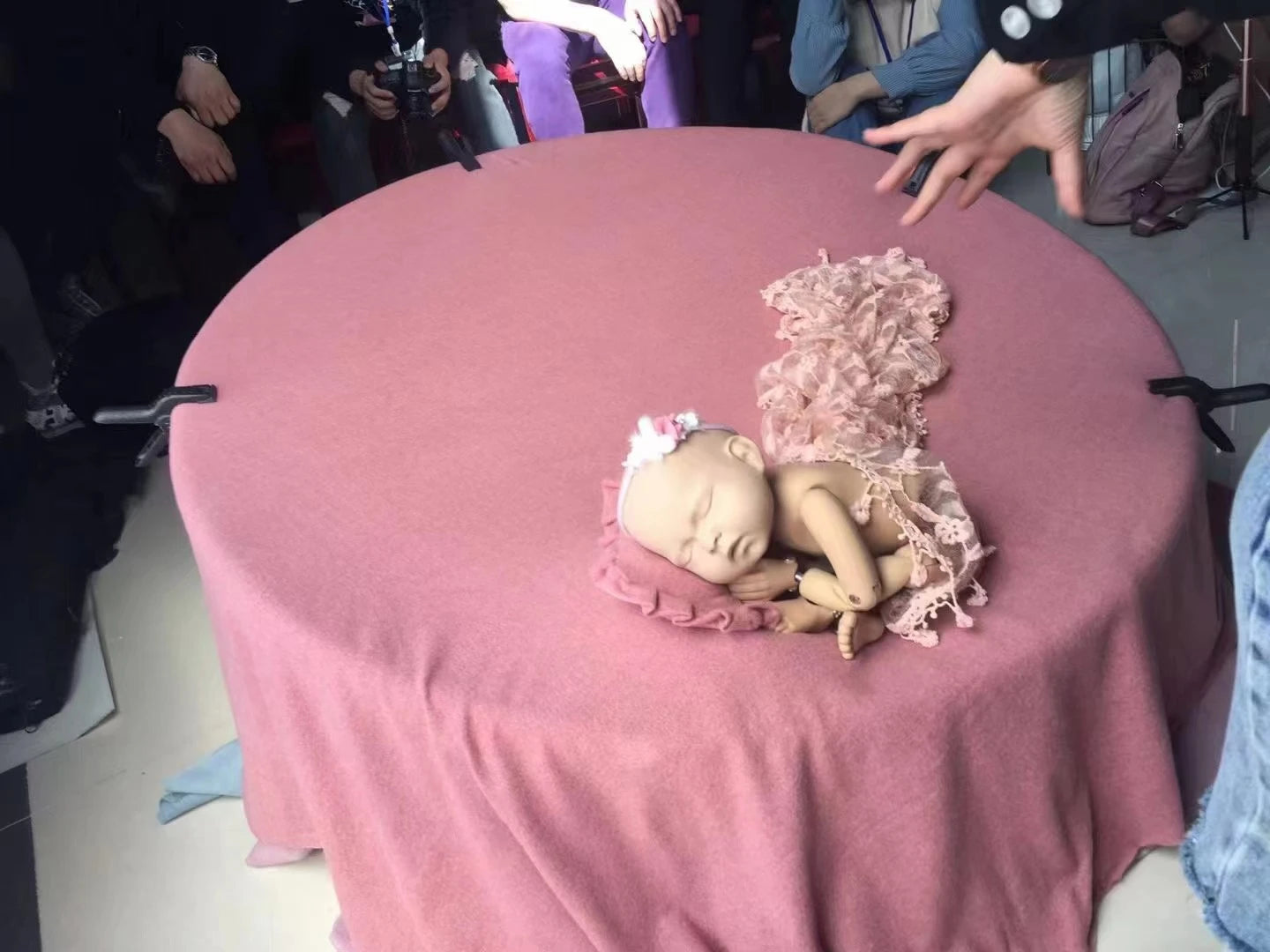 Stainless Steel Frame for Newborn Photography