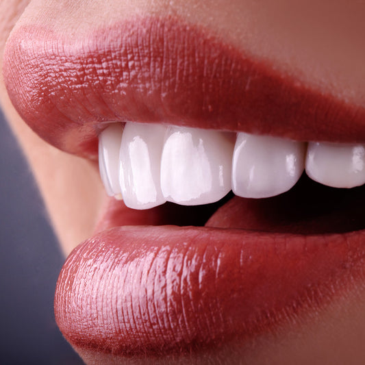 Used Canon EF 100mm f/2.8L IS Macro Lens