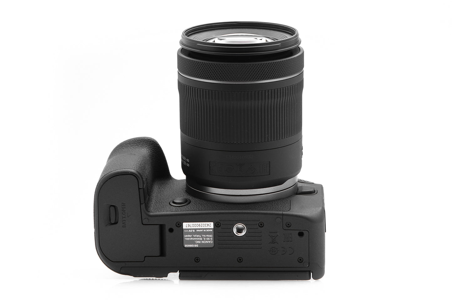 Used Canon R6 Mirrorless Camera Body with 24-105mm STM Lens