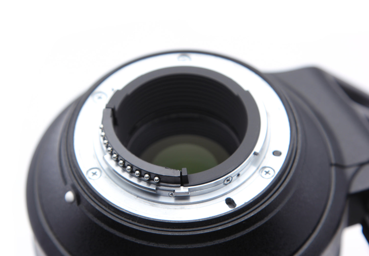 Nikon 200-500mm f/5.6E VR Lens