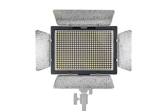 Used Yongnuo YN600L LED light