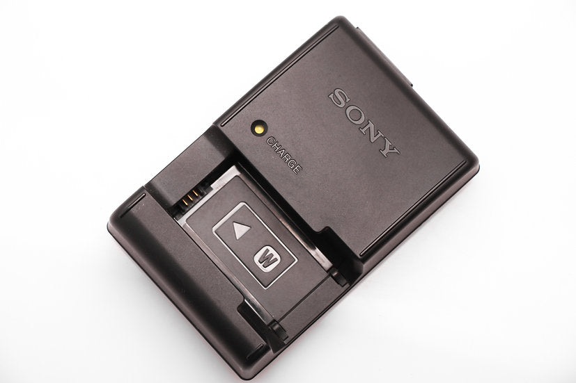 Used Sony NP-FW50 batter Charger
