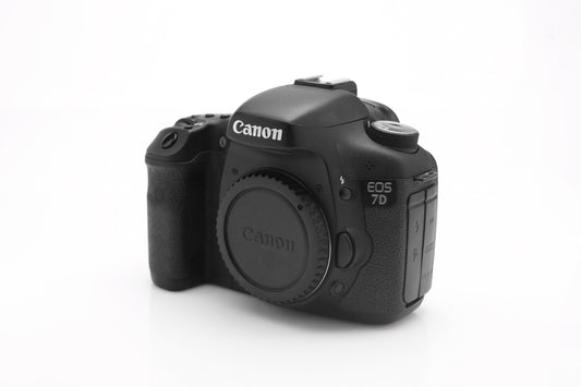 Used Canon EOS 7D 18.0-Megapixel
