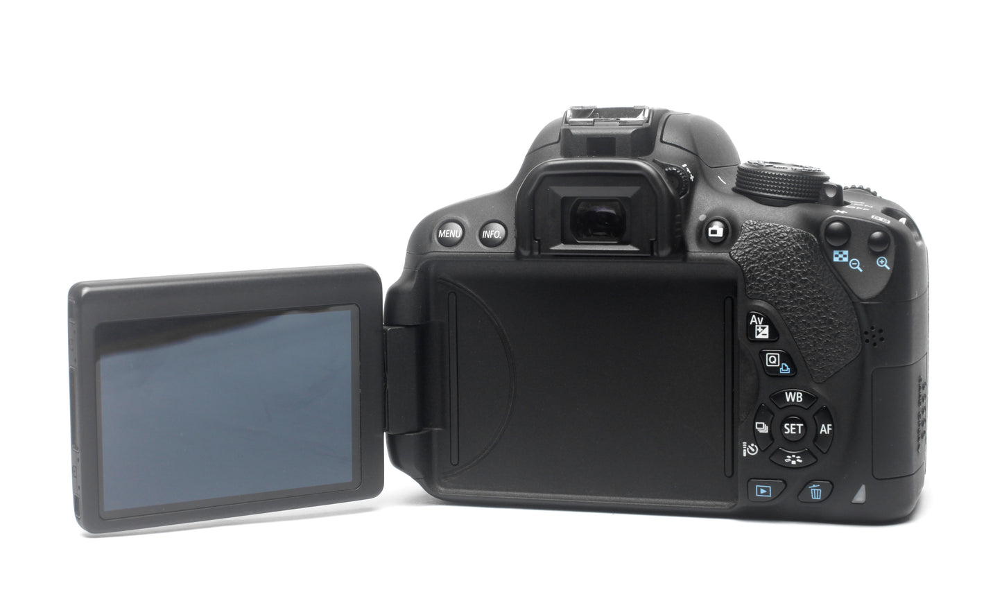 Used Canon EOS D700 Body Only