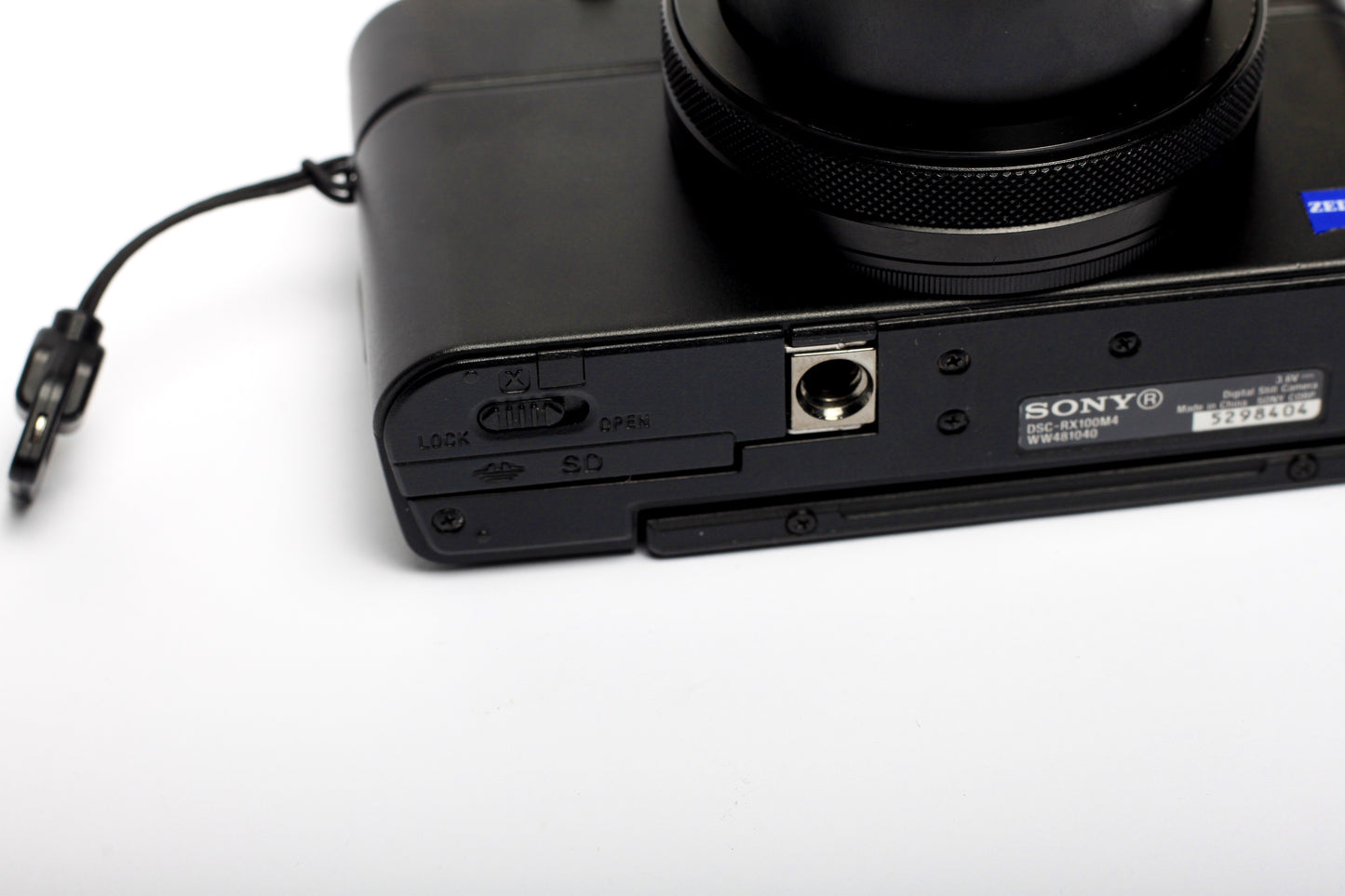 Used 1000fps / Sony RX100 IV CyberShot Camera