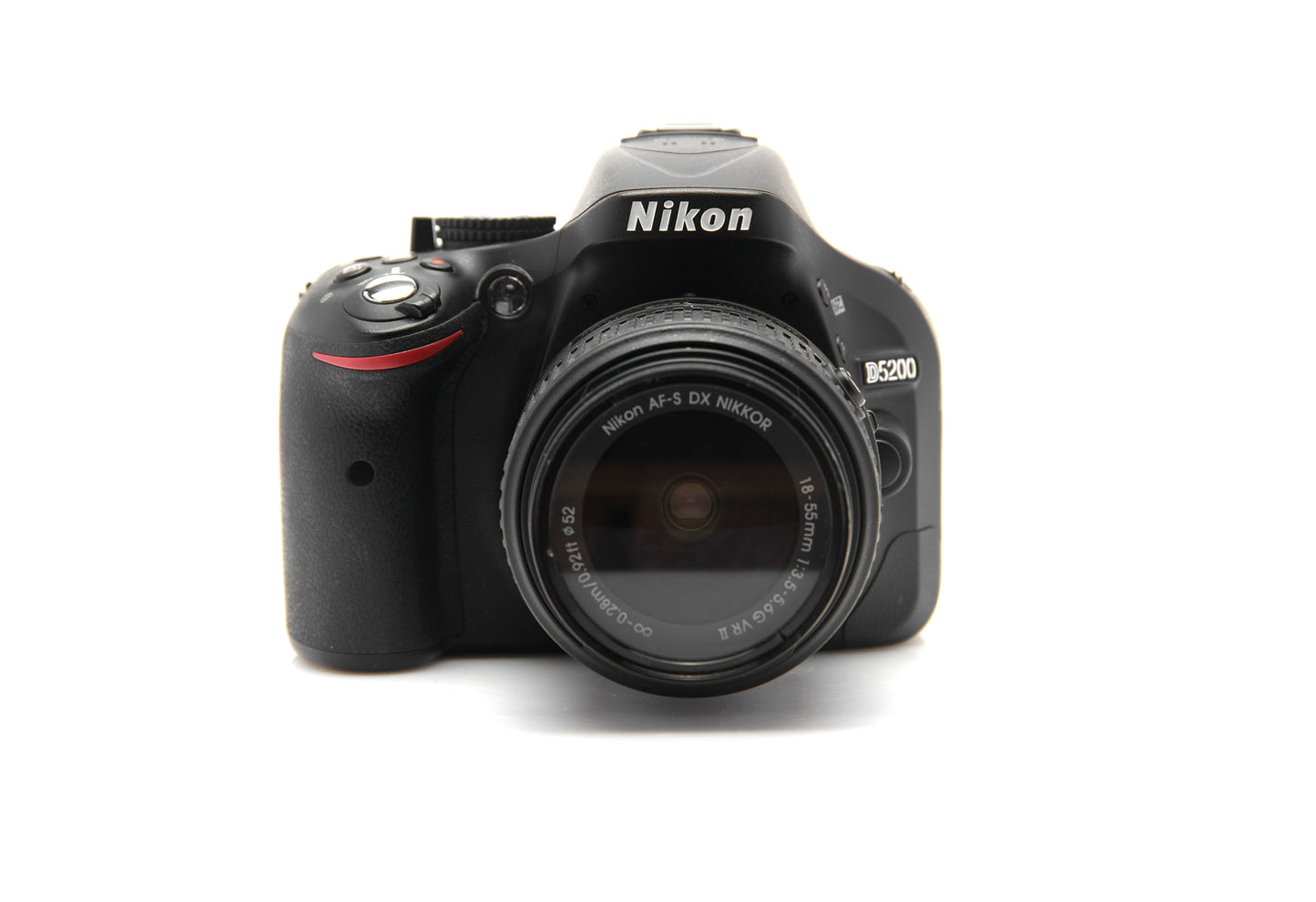 Used Nikon D5200 Camera With 18-55mm Lens