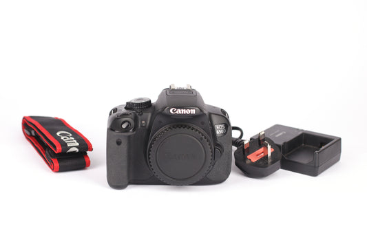 Used Canon 650D 18.0 MP Body Only